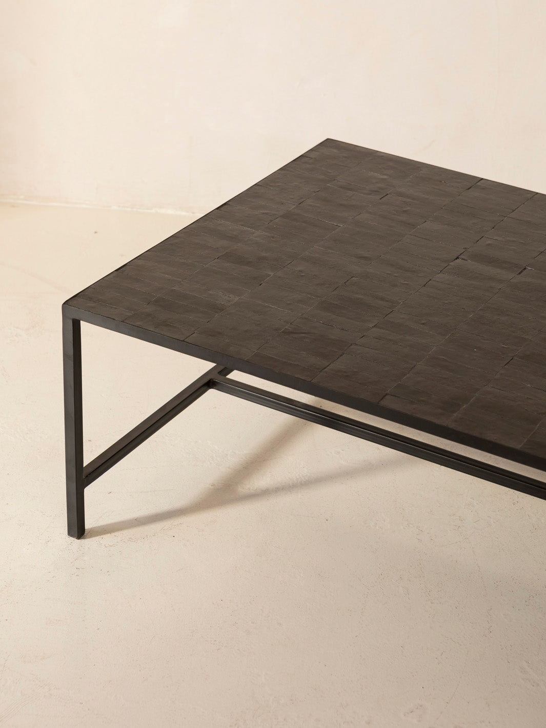 Table basse zellige noir