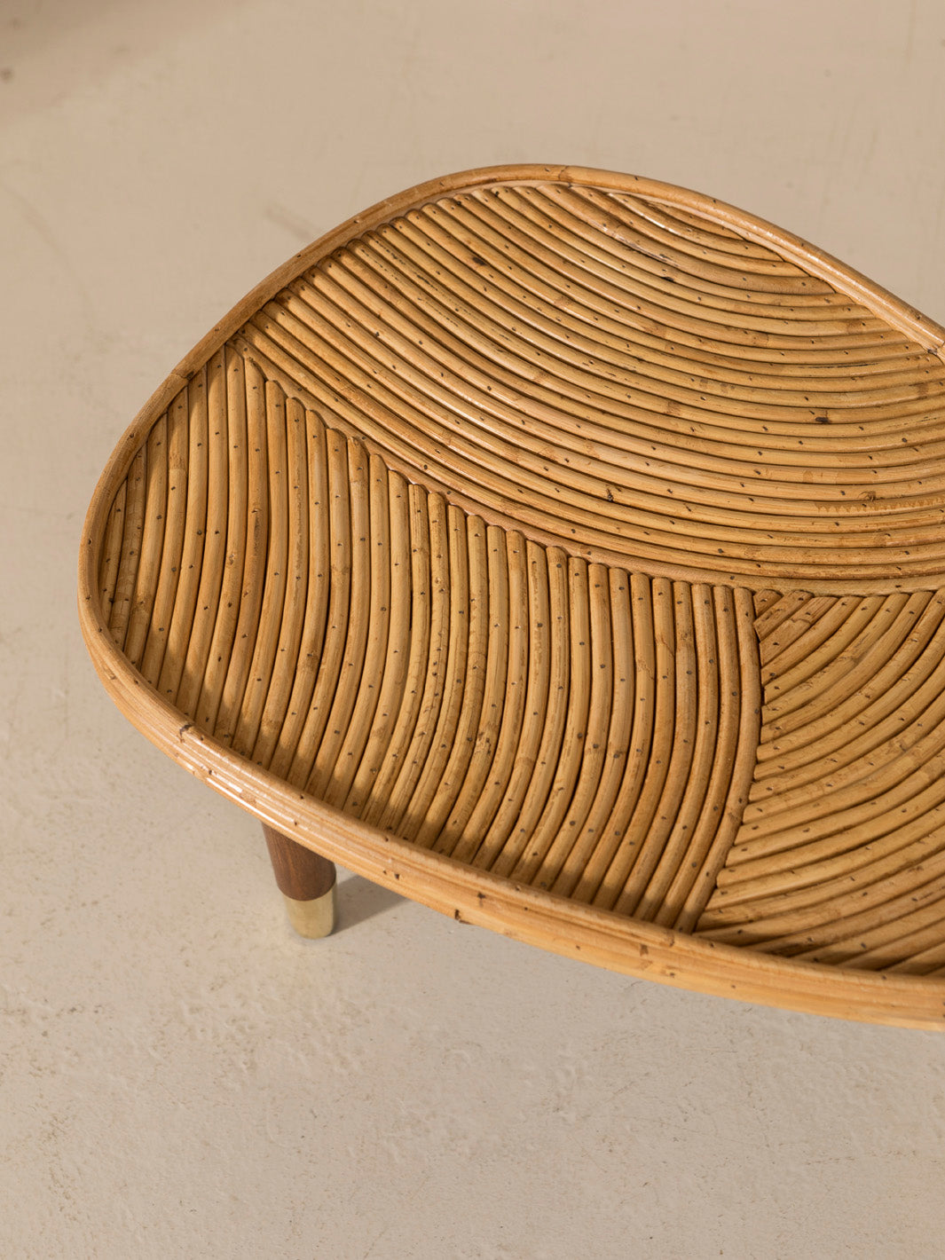 Mesa de centro de bambú italiana