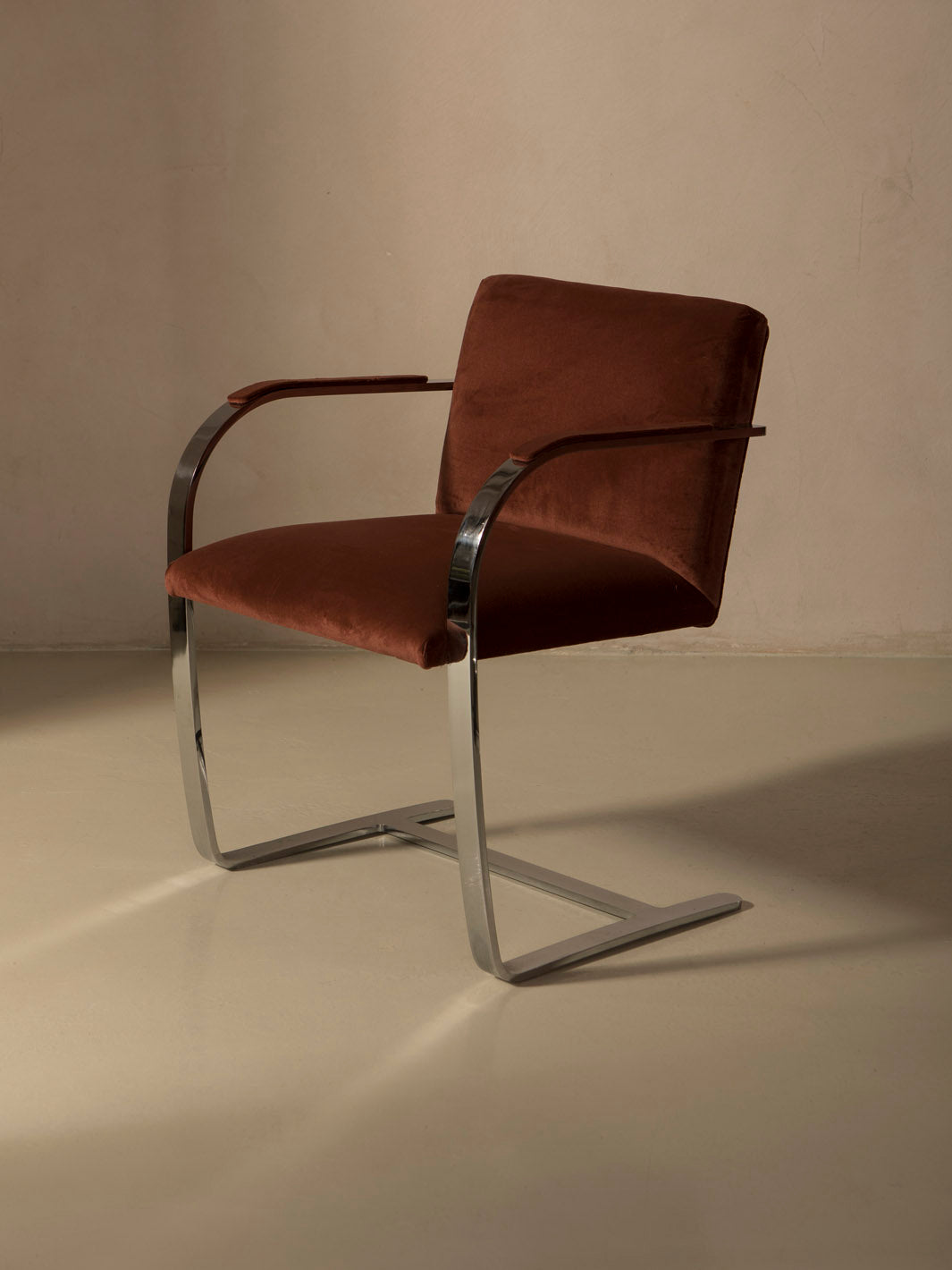 Juego 10 sillas “Brno” Flat-Bar de Mies van der Rohe para Knoll