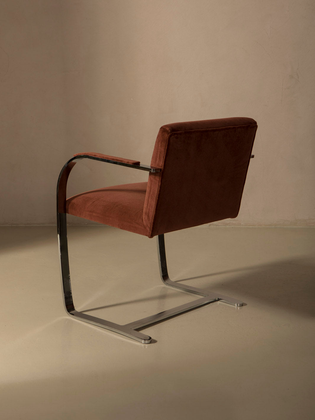 Juego 10 sillas “Brno” Flat-Bar de Mies van der Rohe para Knoll