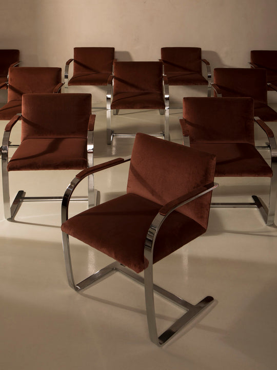 Juego 10 sillas “Brno” Flat-Bar de Mies van der Rohe para Knoll