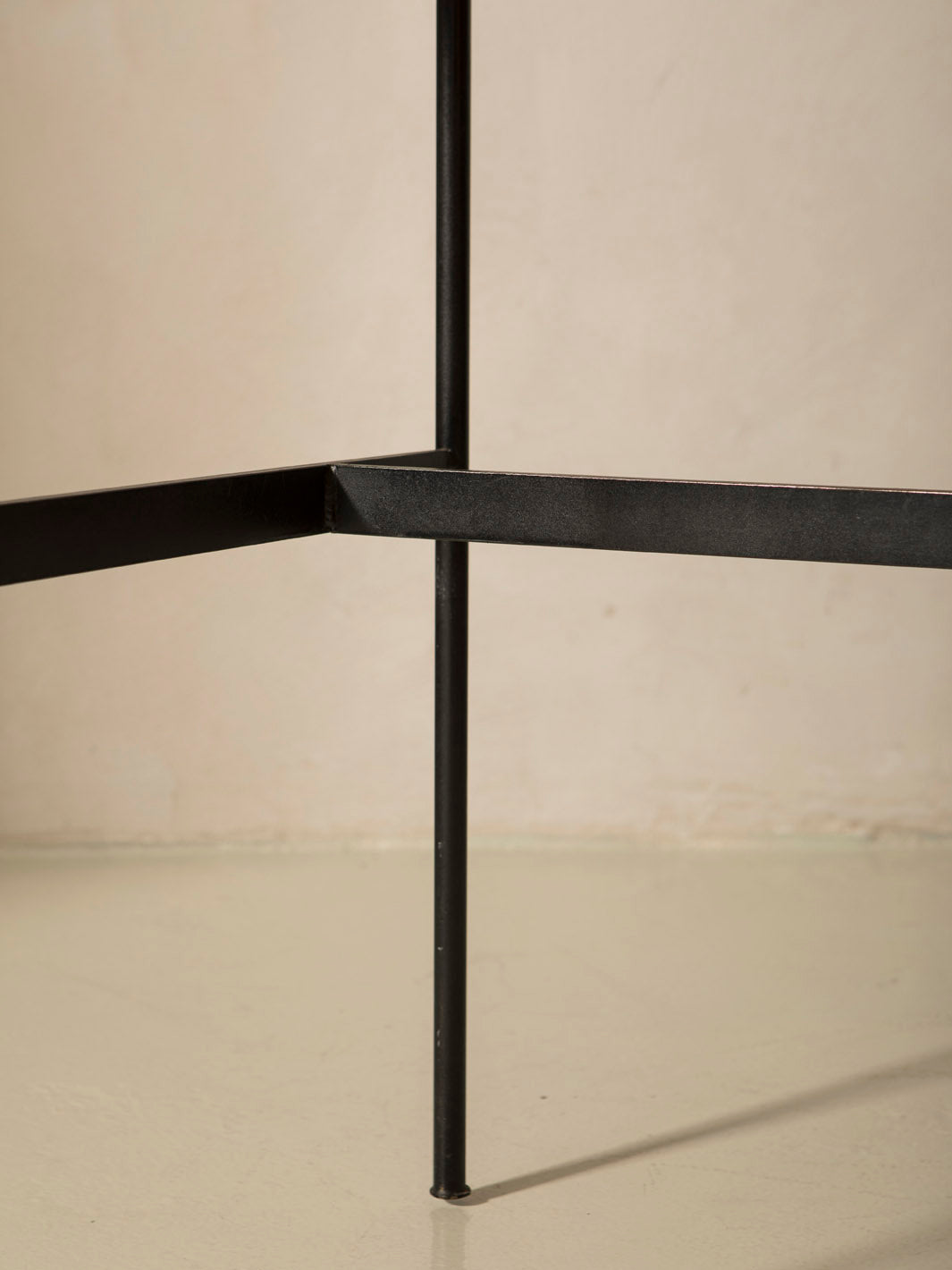 Bureau Pierre Paulin CM 141