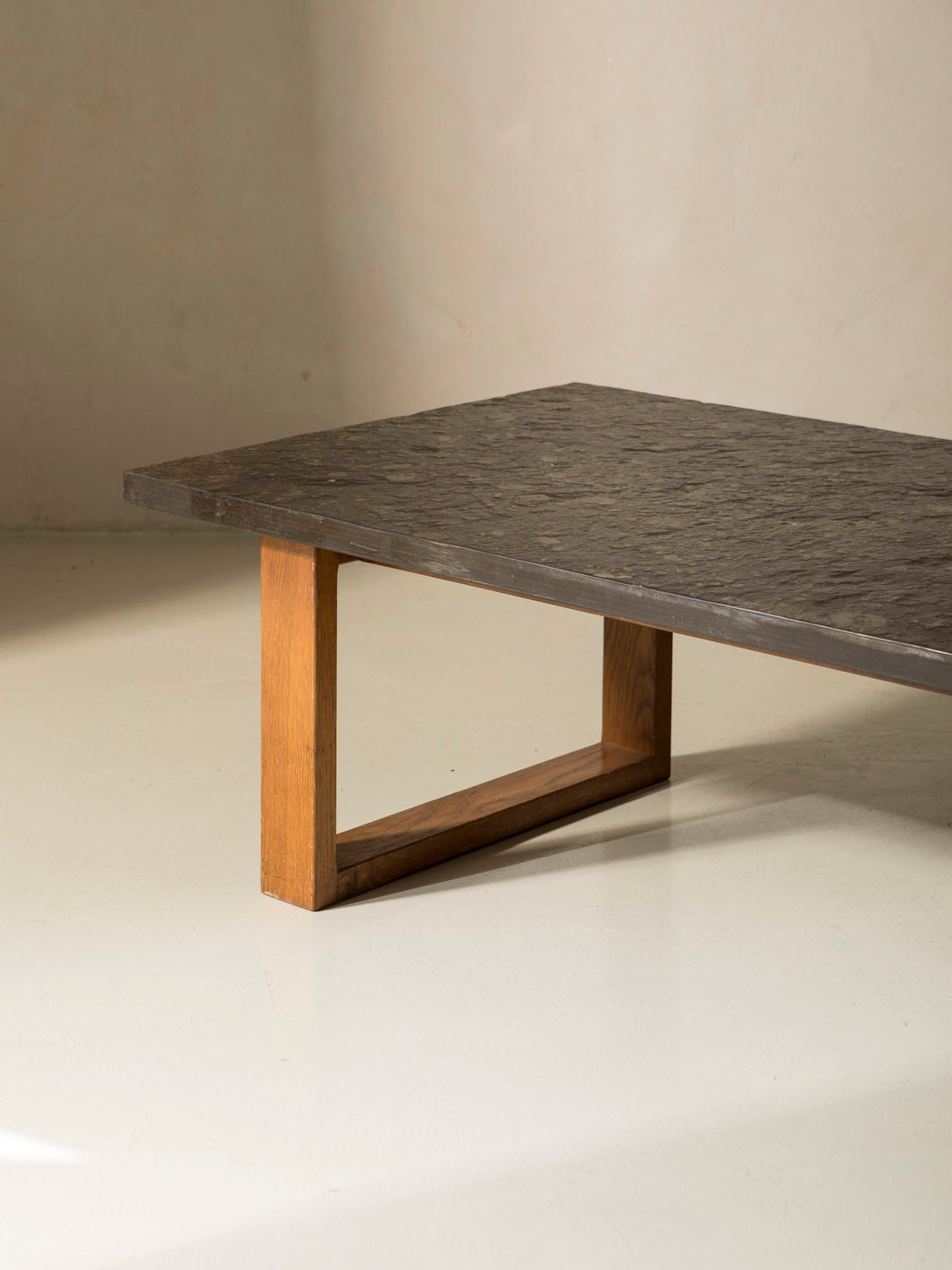 Mesa pizarra rectangular Suiza años 60