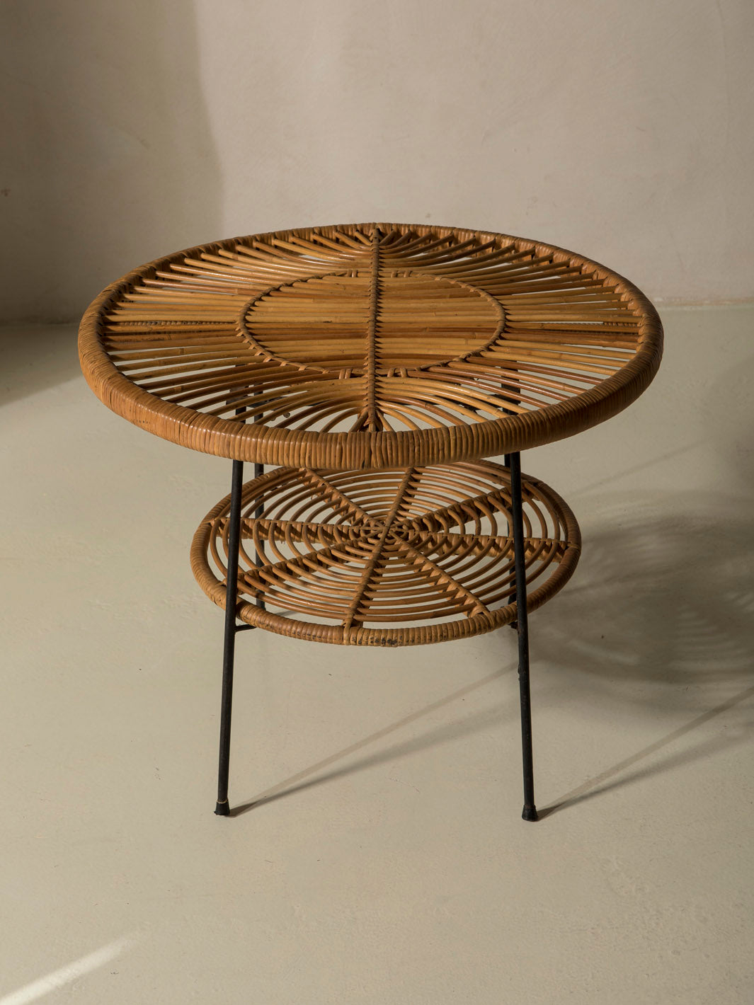 Mesa ratán Francia años 60