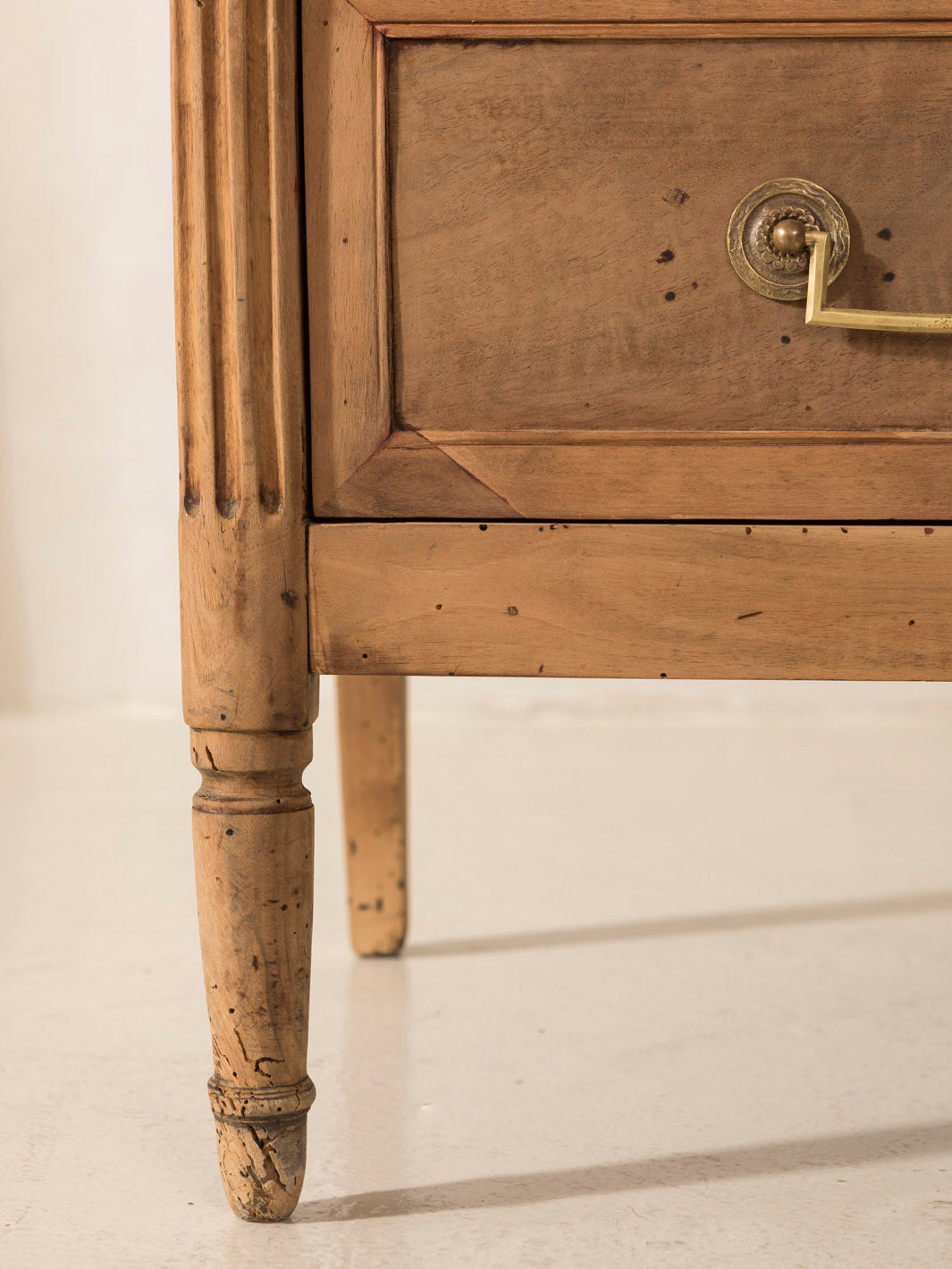 Louis XVI walnut chest of drawers, 19th century