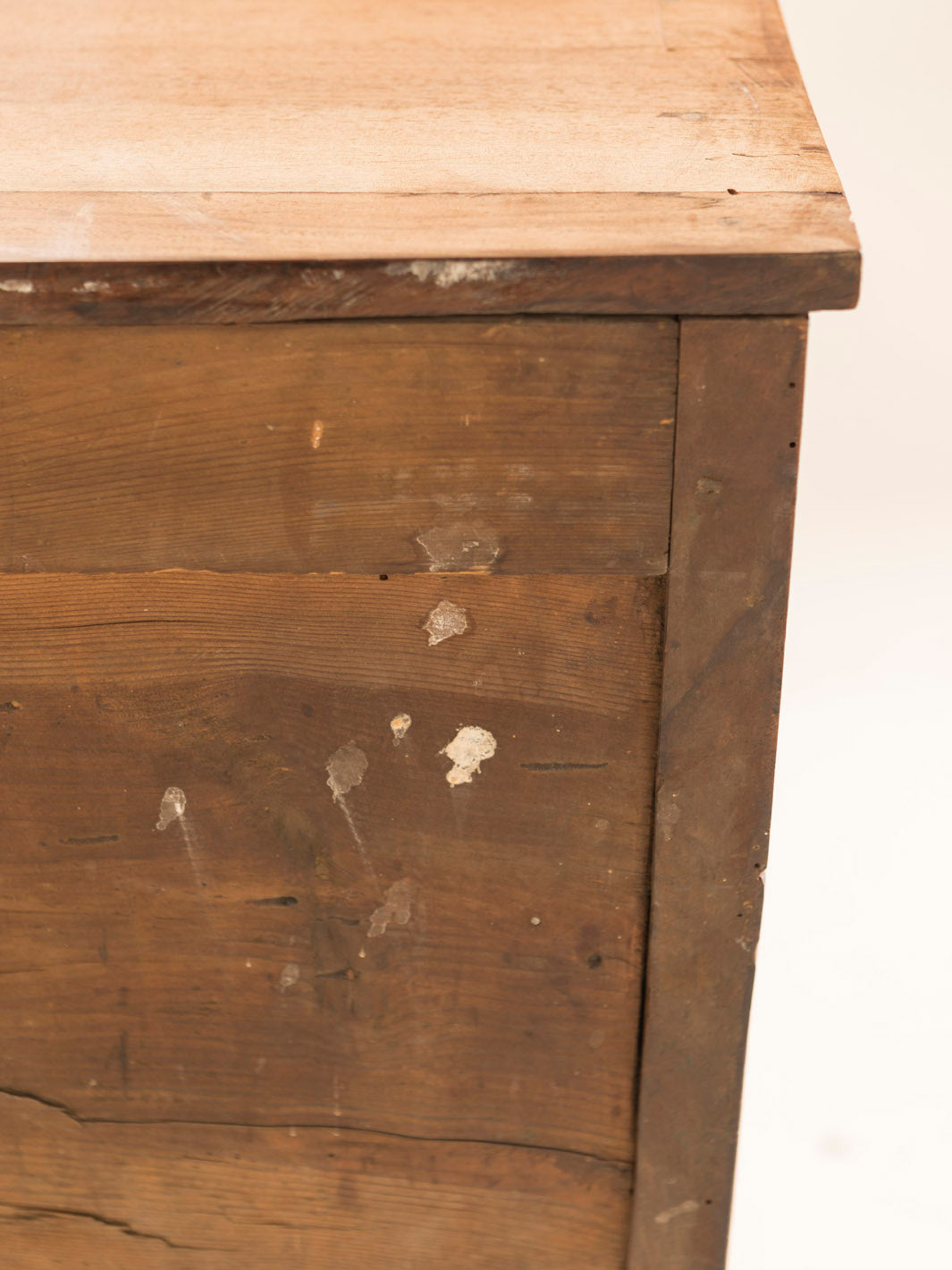 Commode Louis XVI en noyer 19ème siècle