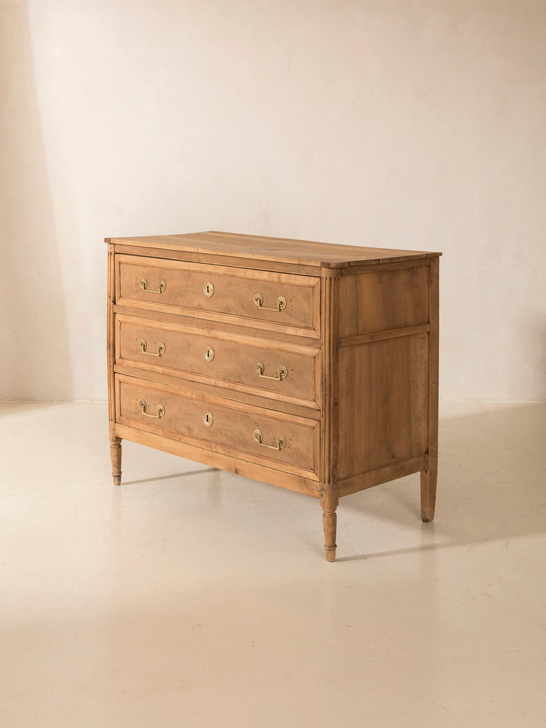 Louis XVI walnut chest of drawers, 19th century