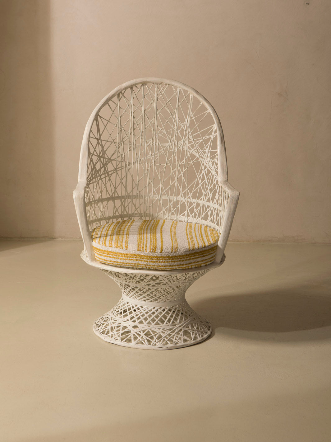 Fiberglass armchair white