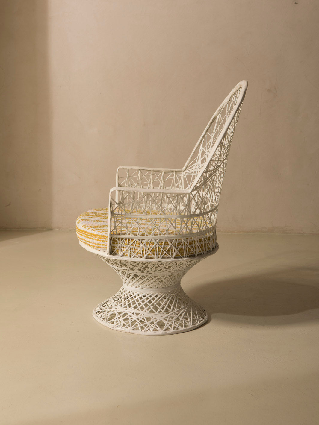 Fiberglass armchair white