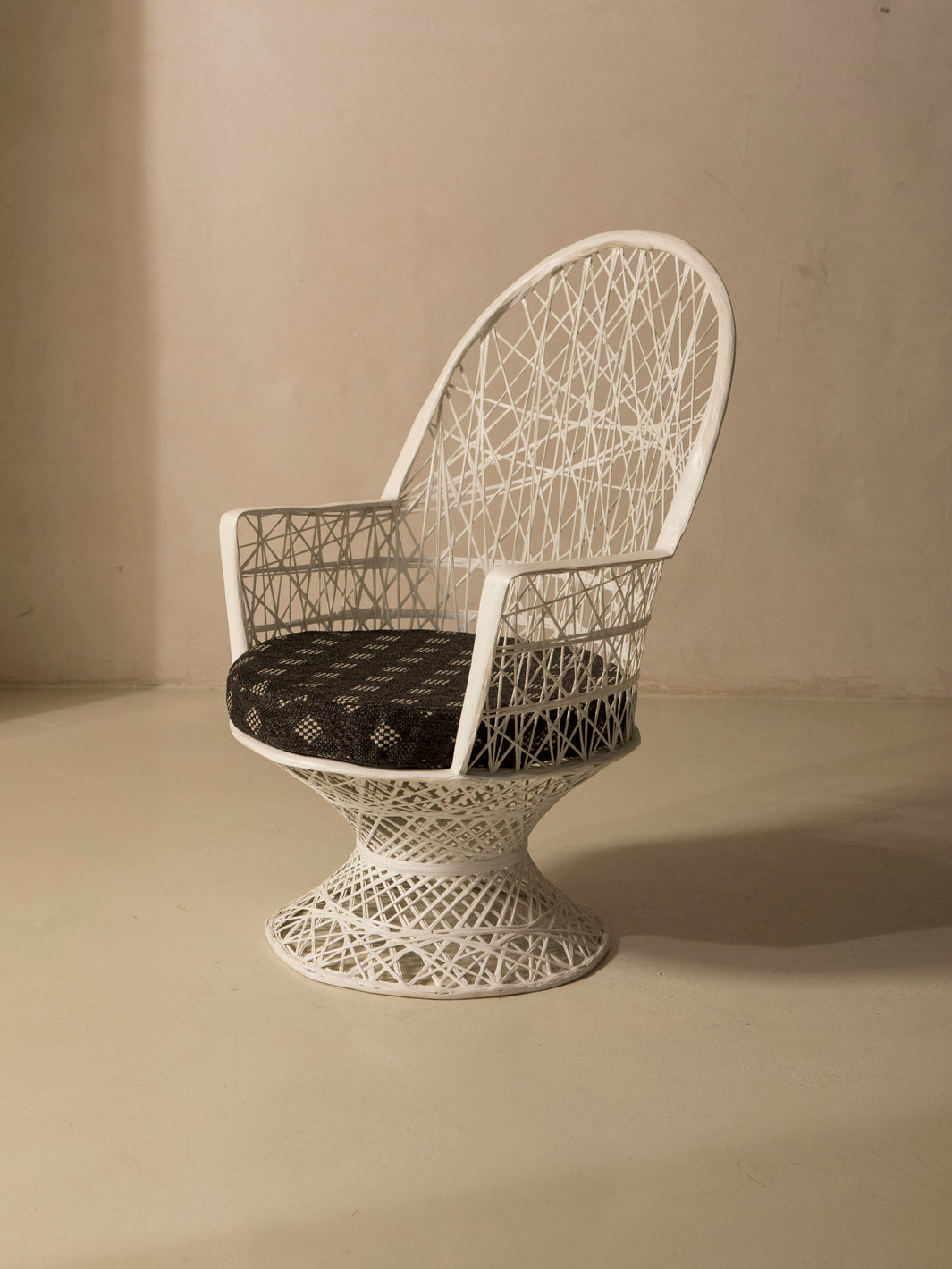Fiberglass armchair white