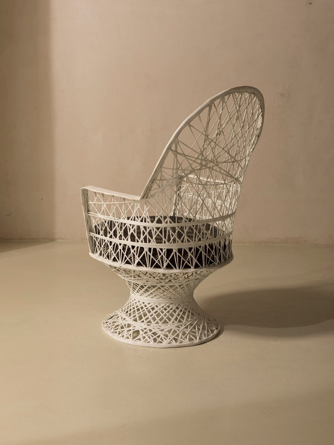 Fiberglass armchair white