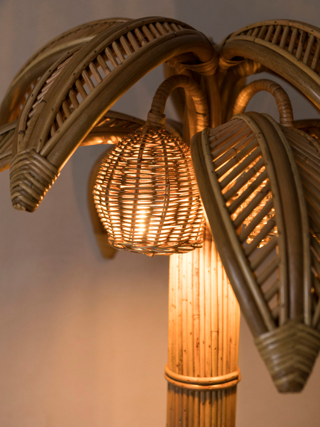 palm tree lamp with coconut lights Palm Tree Rattan table lamp – Rue Vintage 74