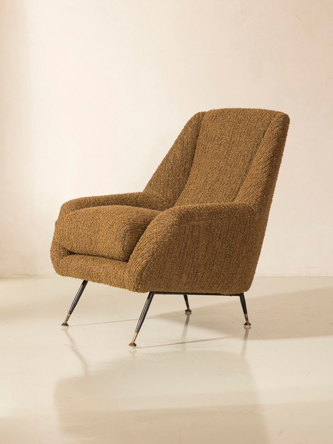 Fauteuil italien marron du milieu du siècle