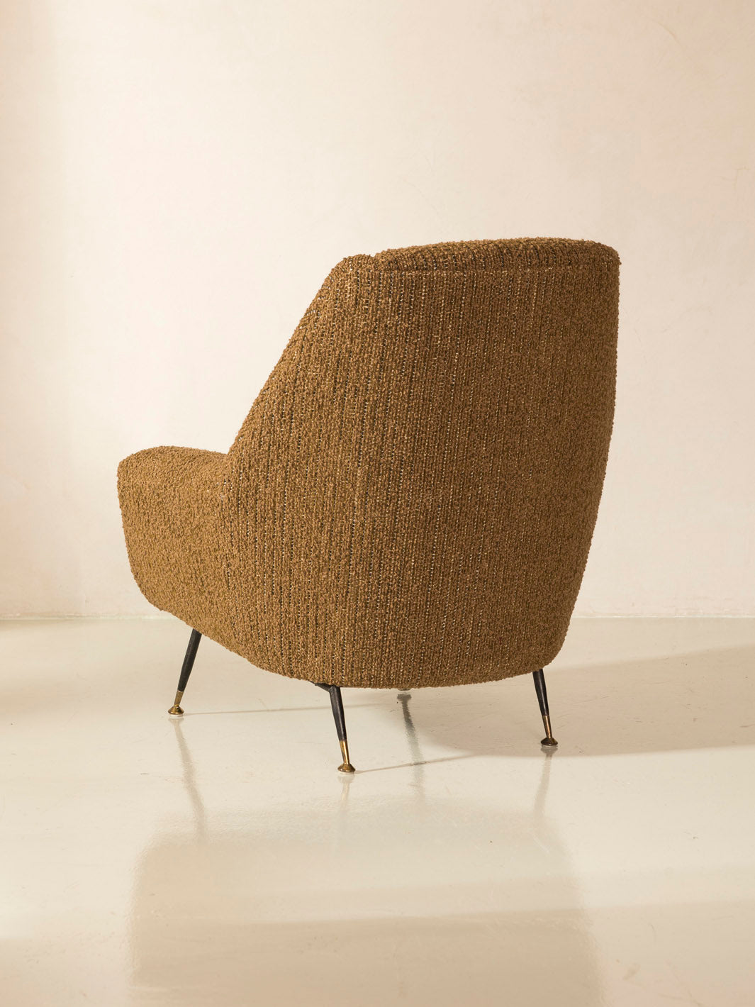 Fauteuil italien marron du milieu du siècle