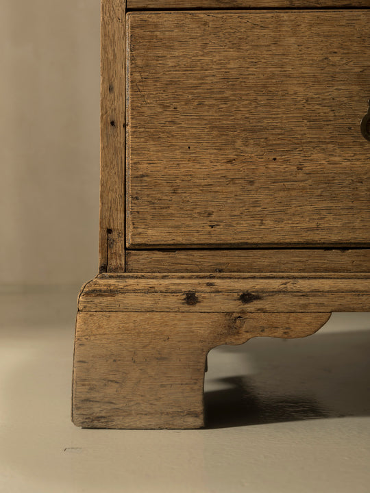 Chest of drawers Belgium chestnut 104th century (105cm long x XNUMXcm high)