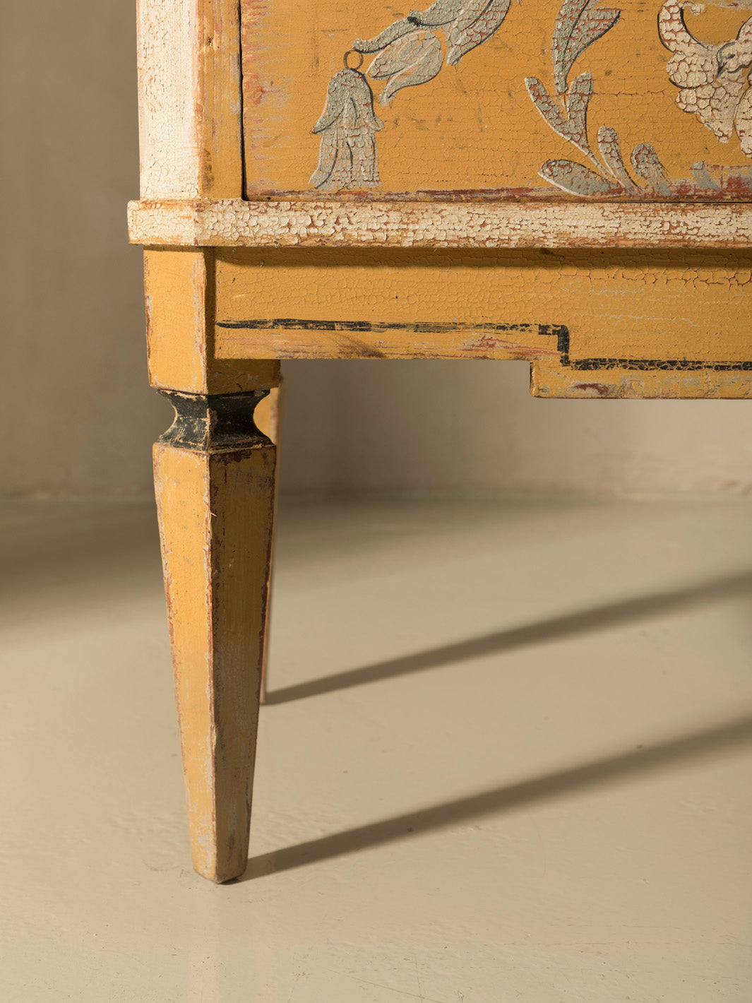 Arles yellow bedside table