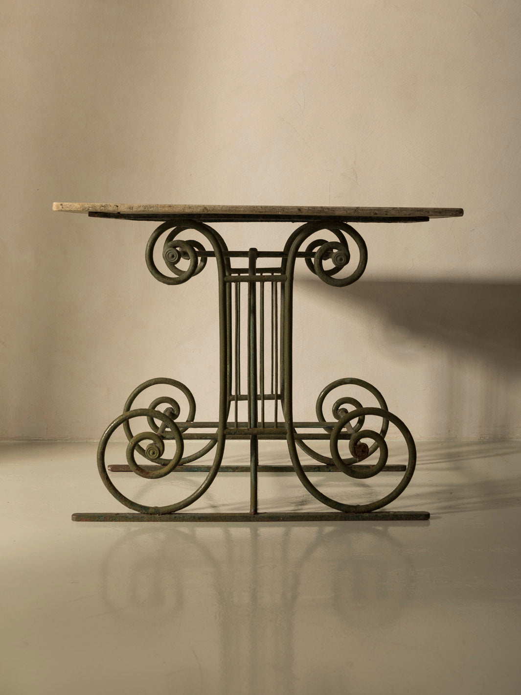 Boucher Lyon table, 19th century