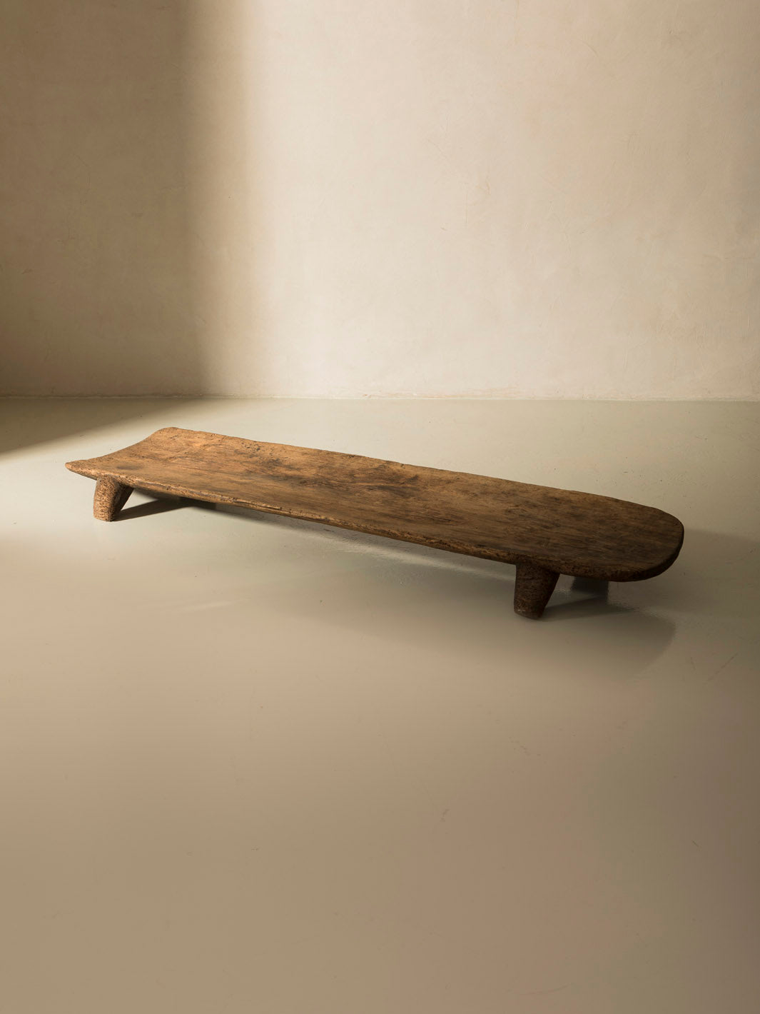 Table Naga 1