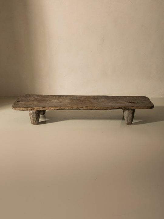 Mesa Naga 163x51