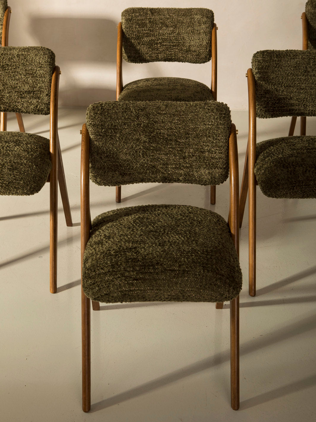 Silla italiana verde bouclé