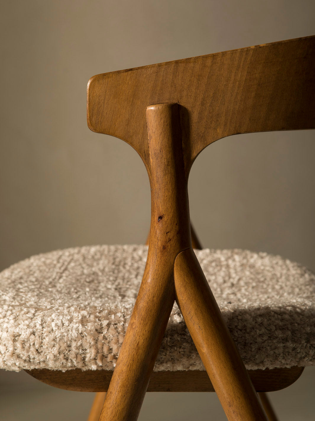 Italian curved chair