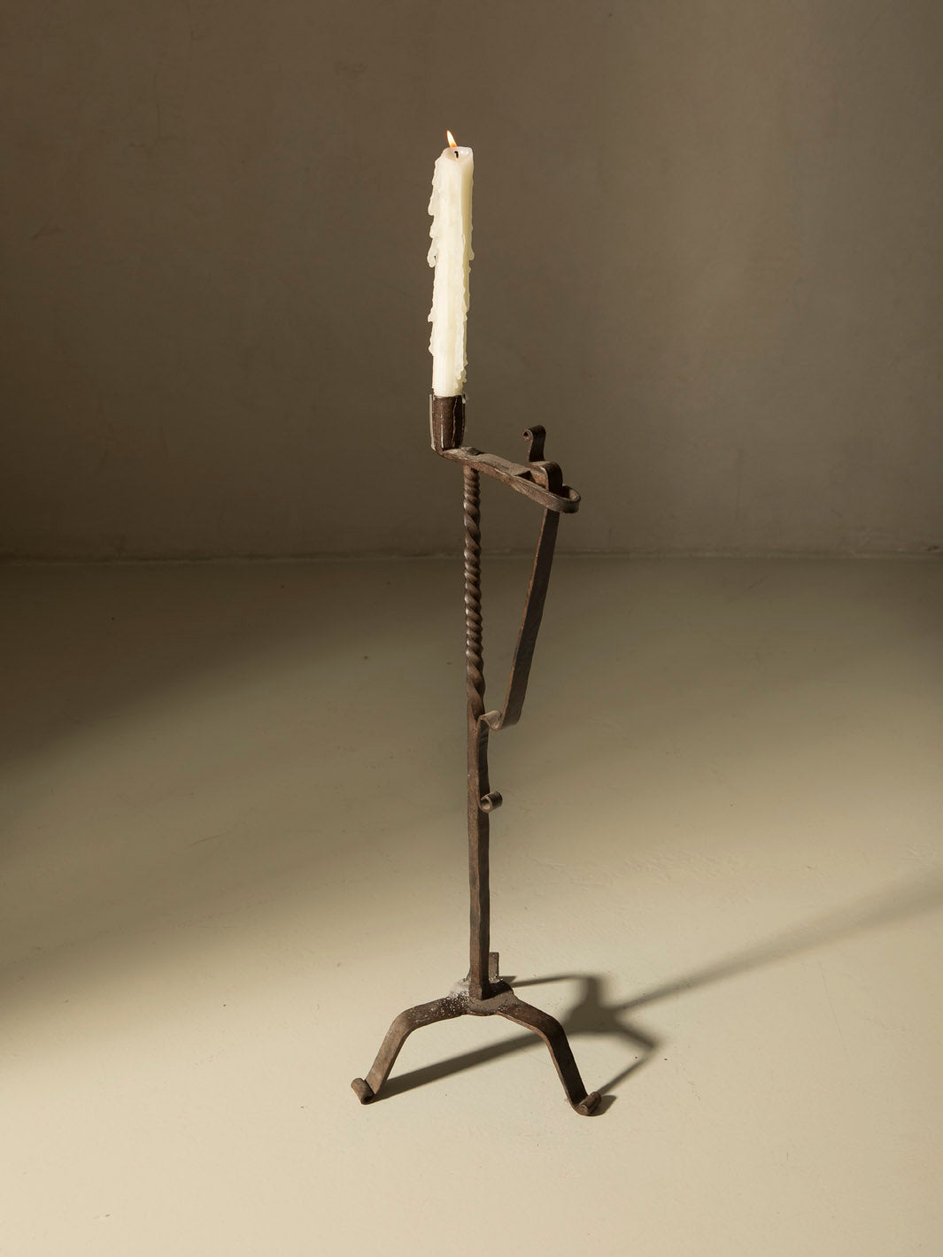 Set of 6 candlestick torchons for Caves 50s