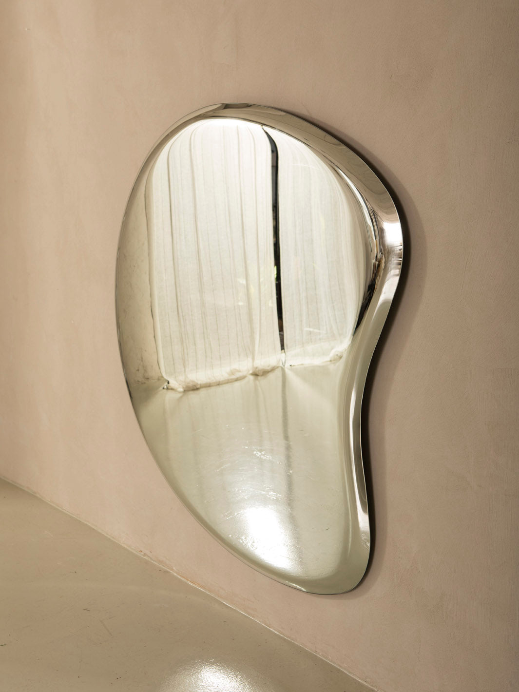 Contemporary Concave Mercury Mirror Italy