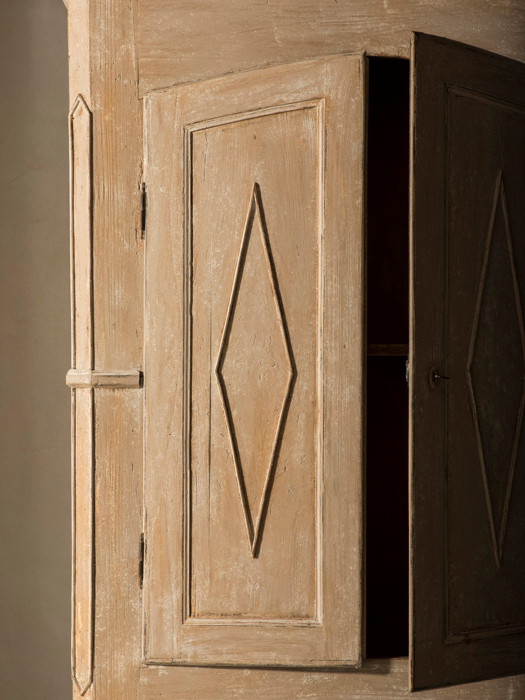 Florence wardrobe, 19th century