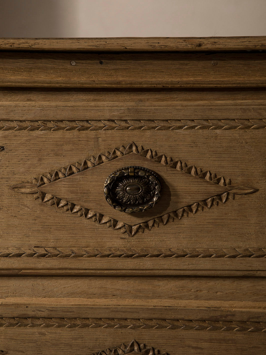 Liège chest of drawers, 19th century A