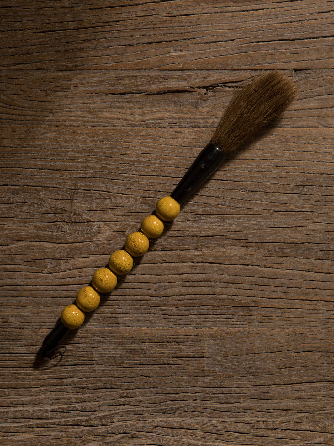 Decorative ceramic brush