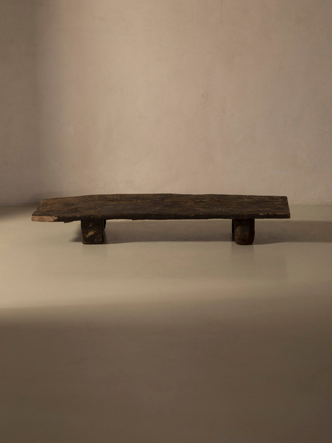 Mesa Naga 163x48x21cm