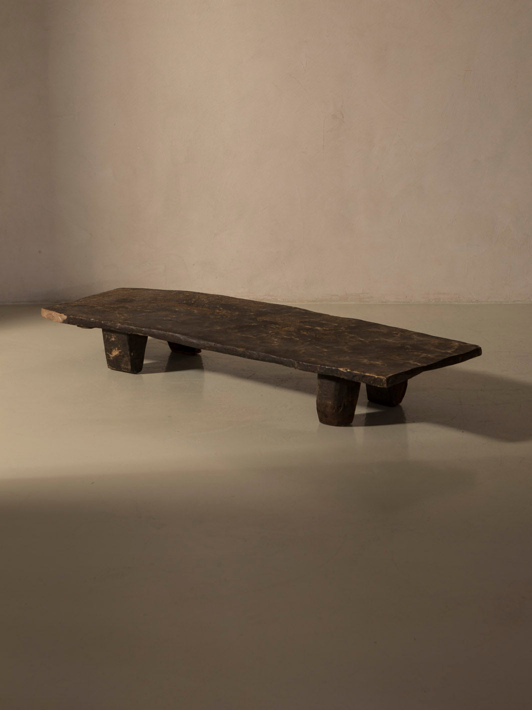 Mesa Naga 168x48x25cm