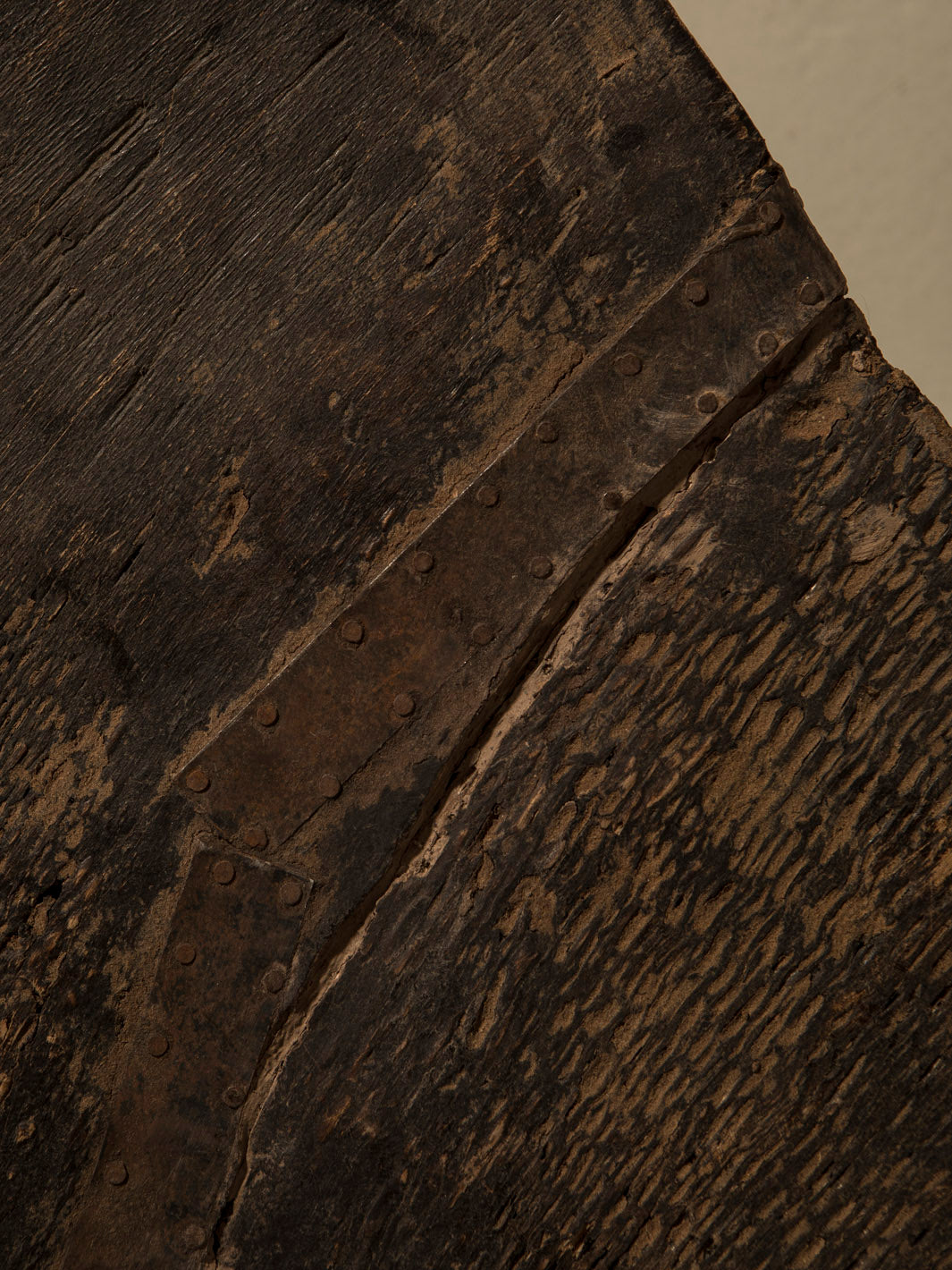 Mesa Naga 163x48x21cm