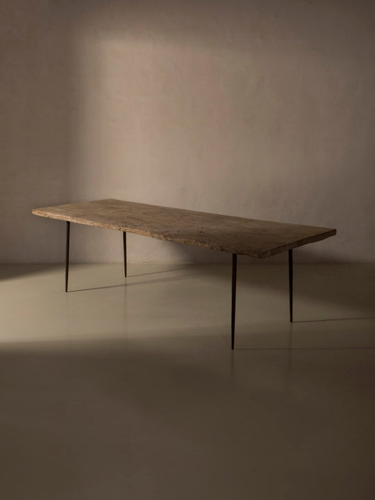 Mesa de comedor Pik 267x100cm.