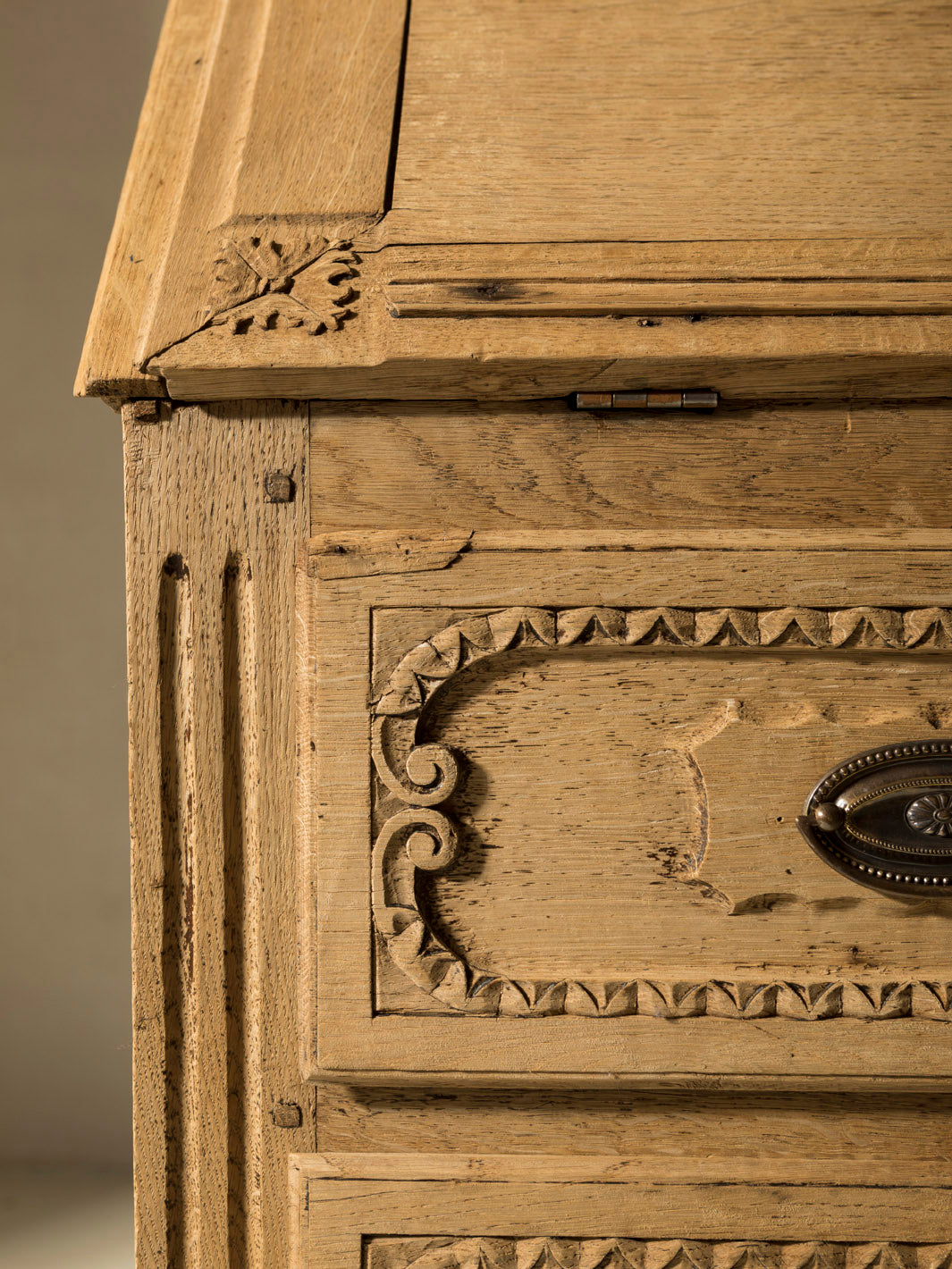 Bureau Liège chestnut 19th century I