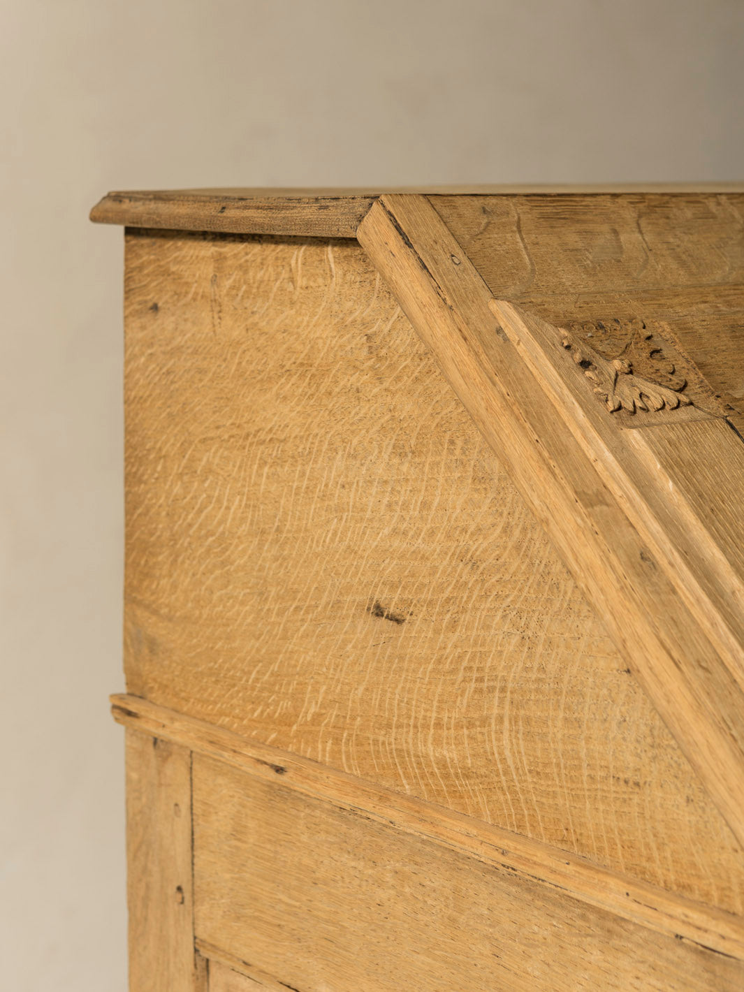 Bureau Liège chestnut 19th century I
