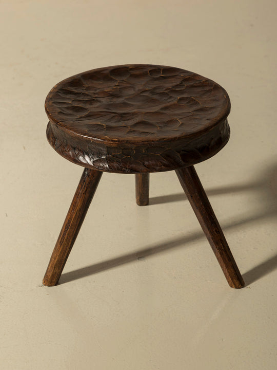 Chestnut stool M Christophe Daguet
