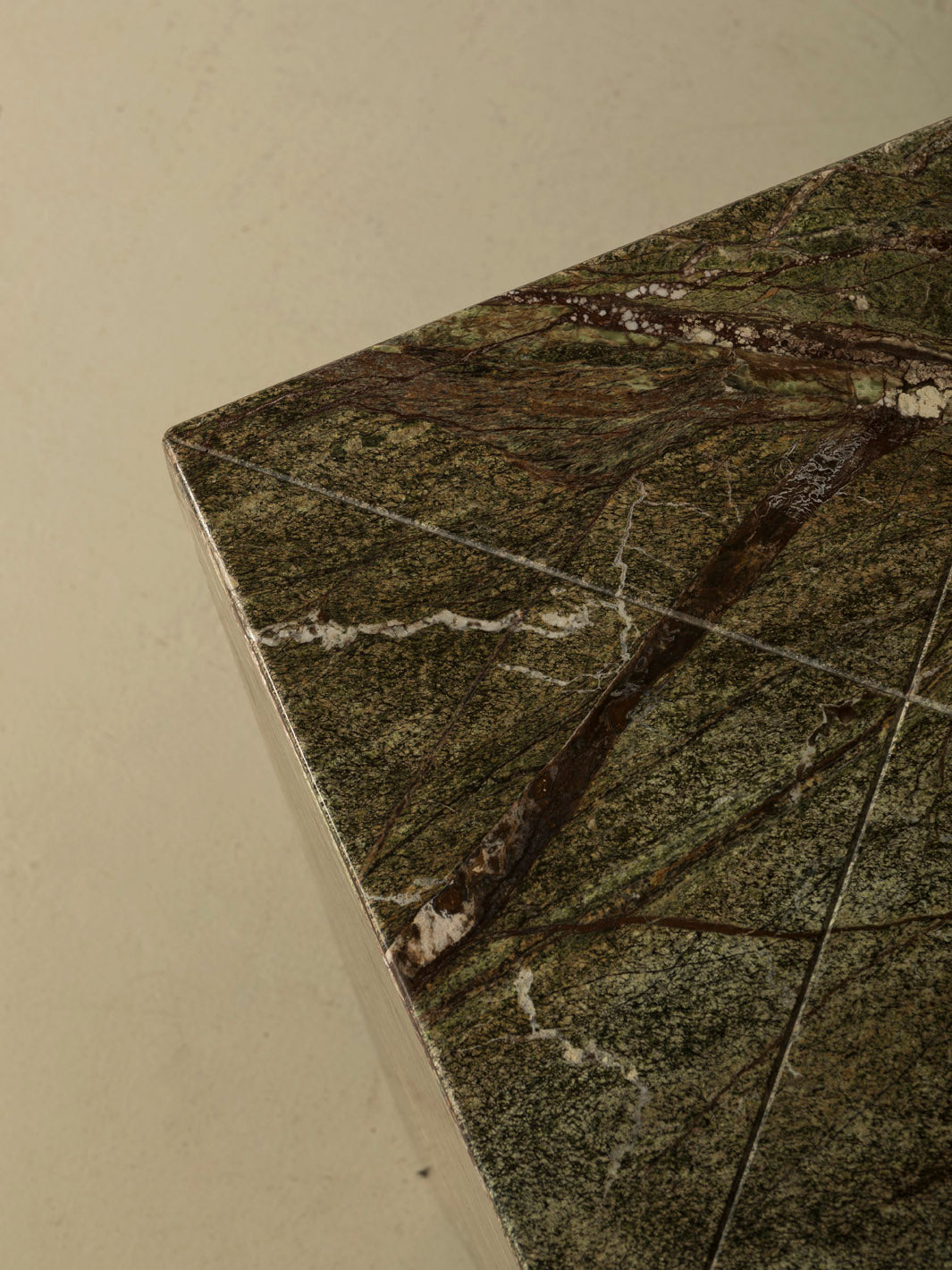 Green Stone Table