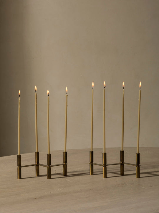 Pareja candelabros latón