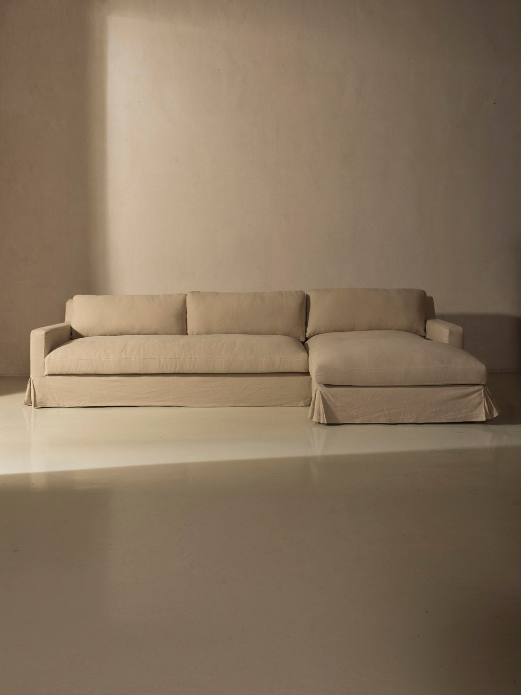 Sofá Amberes lino perla con chaise longue