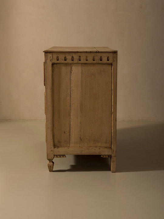 19th Century Belgian chest of drawers