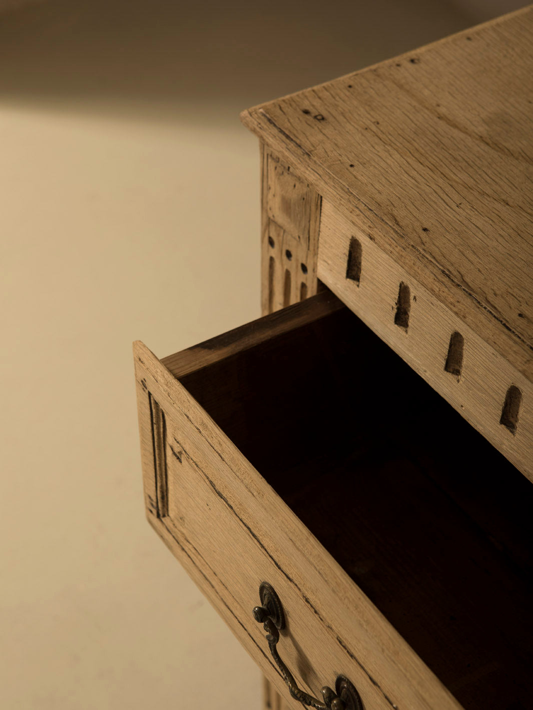 19th Century Belgian chest of drawers