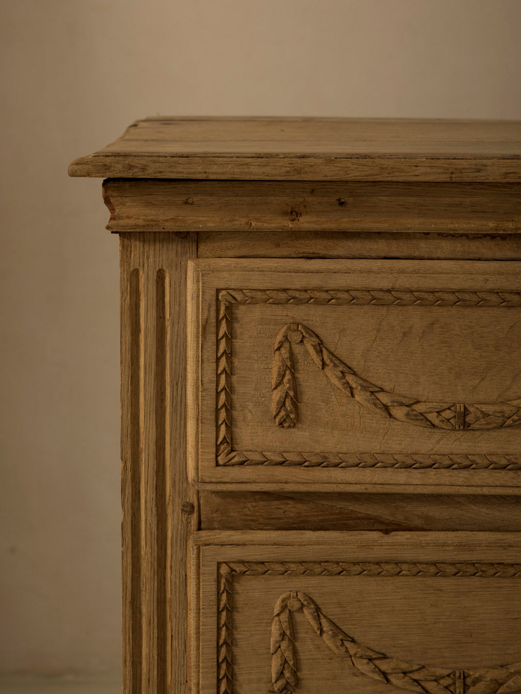 19th-century Belgian chest of drawers