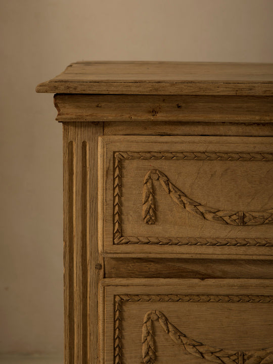 19th-century Belgian chest of drawers