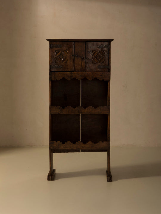 Bayona furniture 19th century