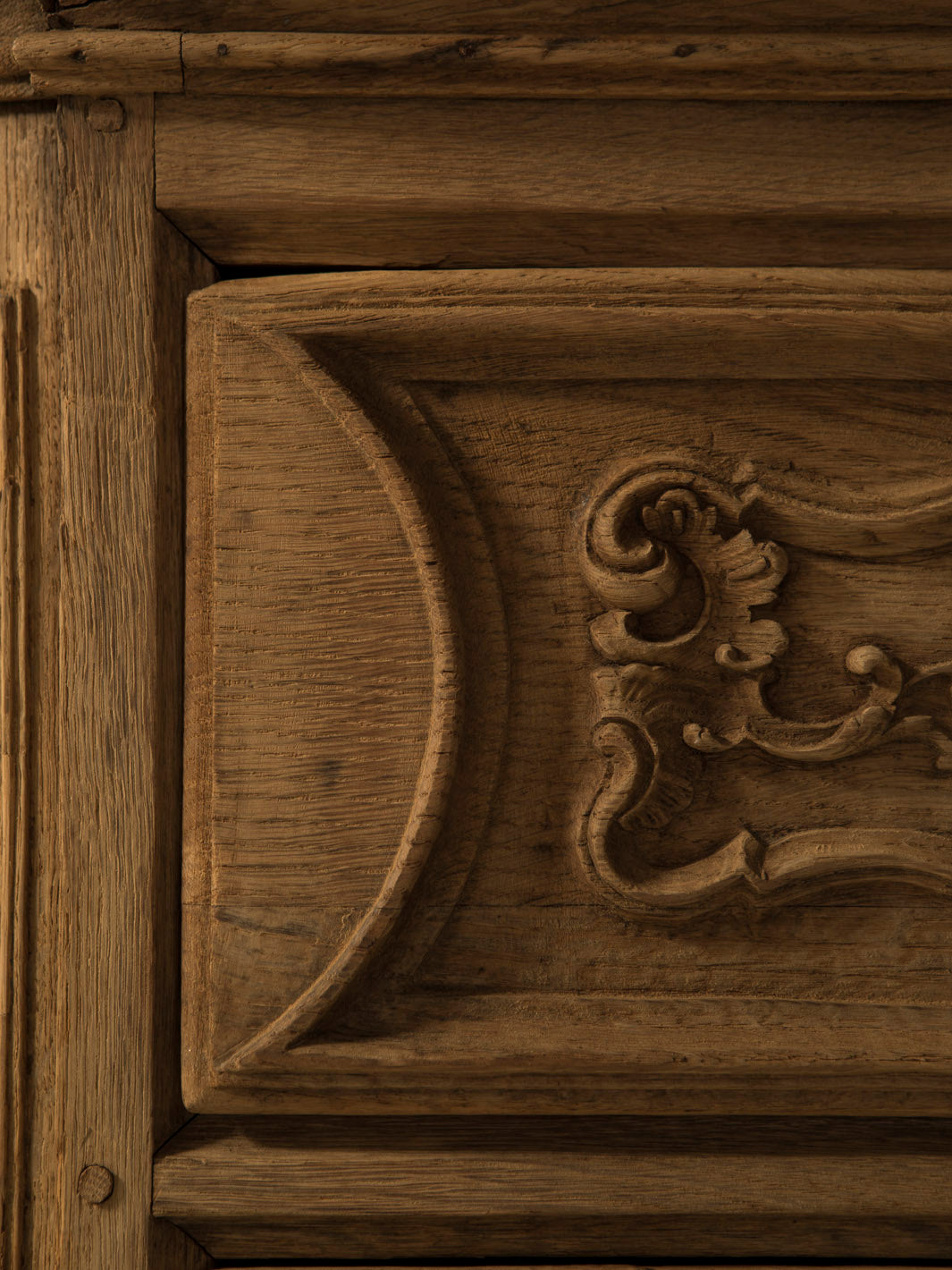 19th Century Belgian chest of drawers
