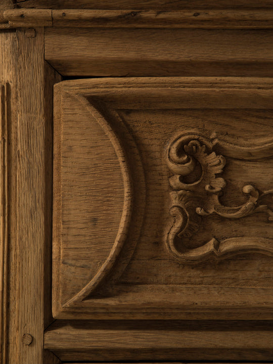 19th Century Belgian chest of drawers