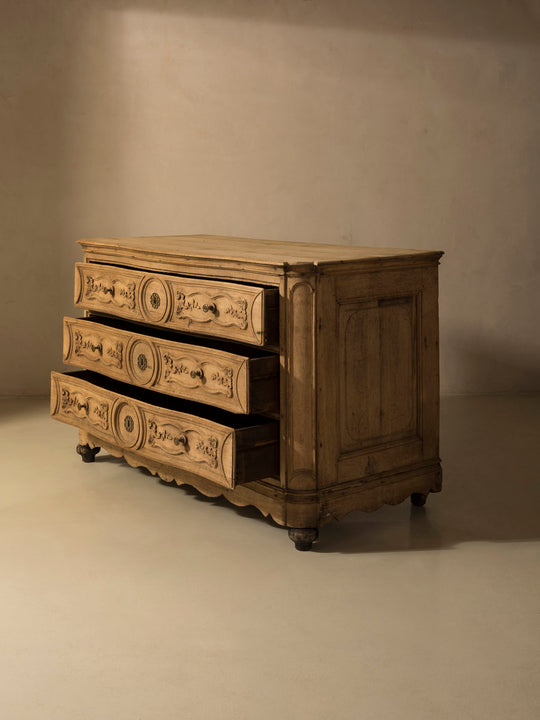 19th Century Belgian chest of drawers