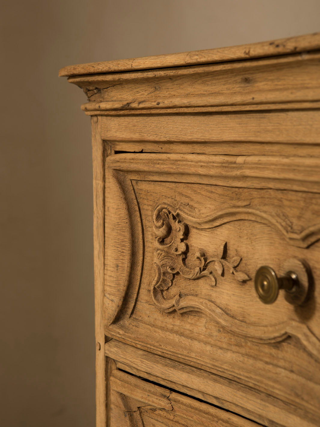 19th Century Belgian chest of drawers