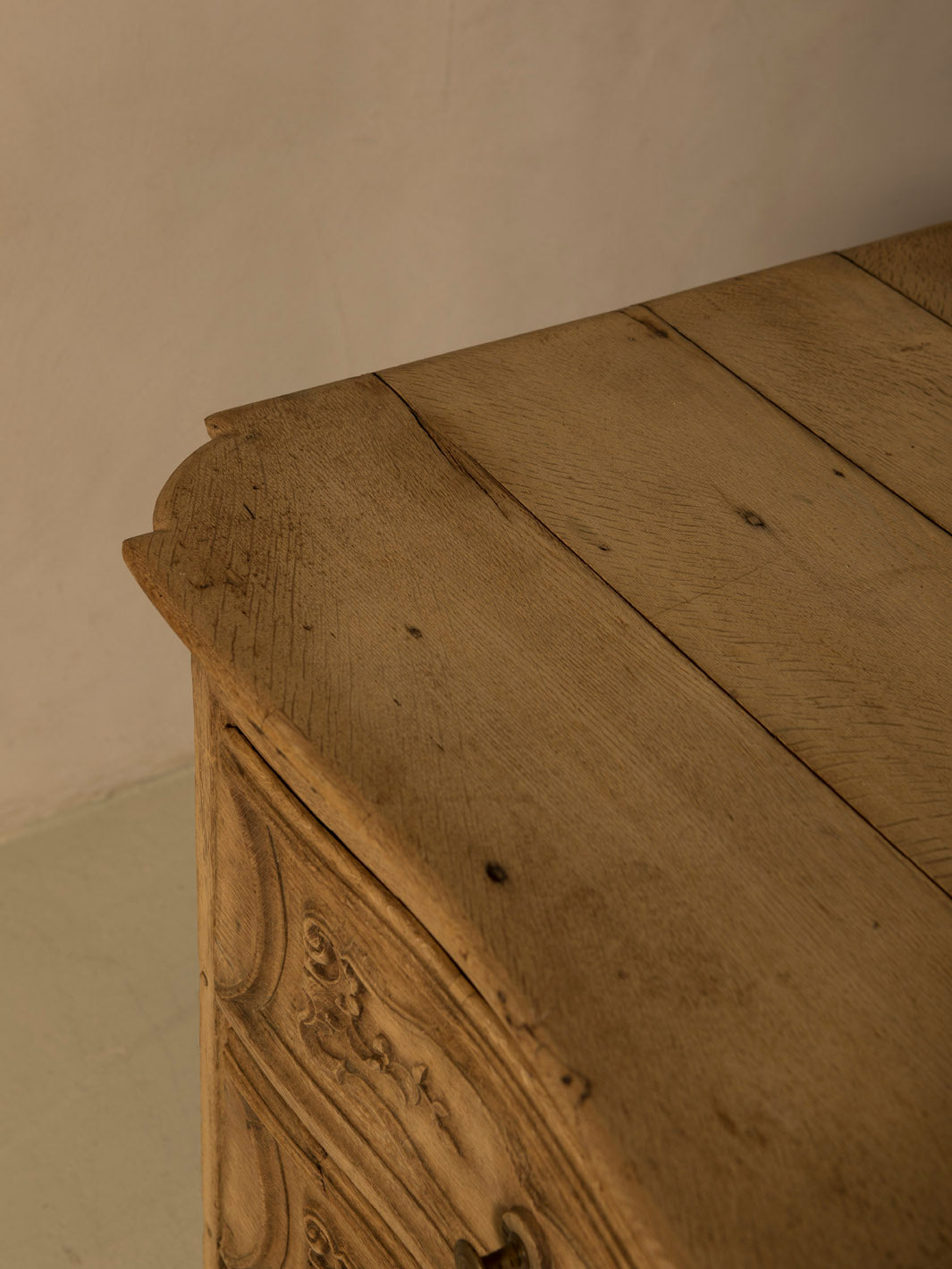 19th Century Belgian chest of drawers